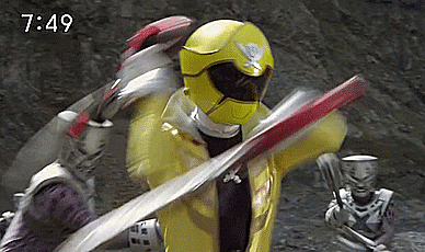 27 - DW4Izc5.gif